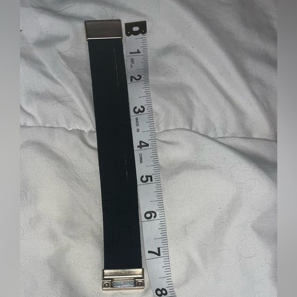 Elegant three strand Gold, Silver black sparkle rhinestone bracelet - Picture 5 of 9